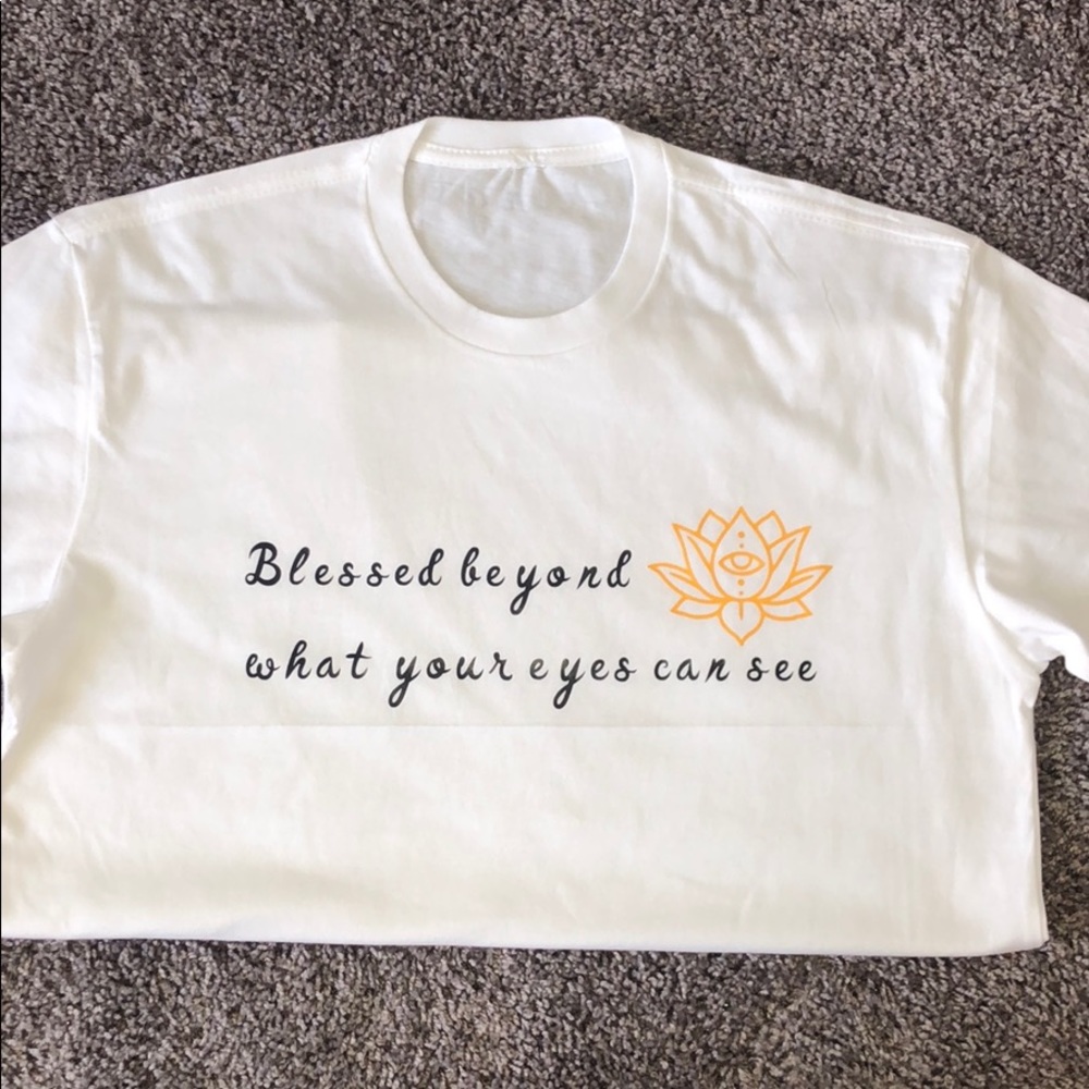 New white t-shirts yellow flower.